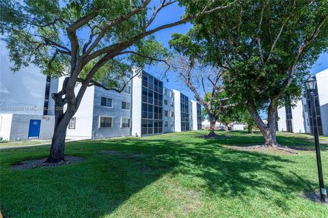 14150 SW 84th St #309-I, Miami, FL 33183
