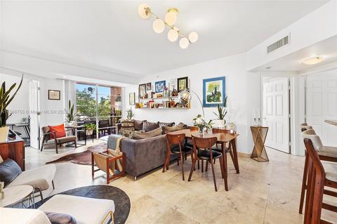 100 Meridian Ave #221, Miami Beach, FL 33139