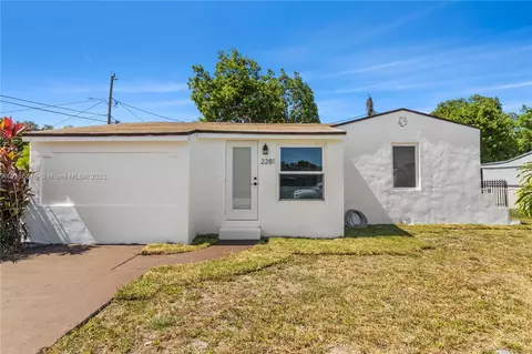 2281 NW 81st Ter, Miami, FL 33147