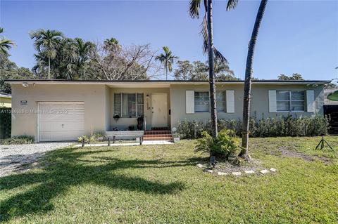 1033 NE 128th St, North Miami, FL 33161