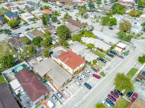 265 E 7th St, Hialeah, FL 33010 photo 3