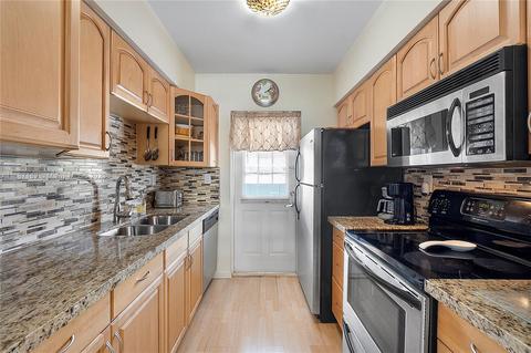 222 N Federal Hwy #209, Deerfield Beach, FL 33441