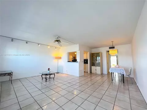 4123 Cambridge F #4123, Deerfield Beach, FL 33442