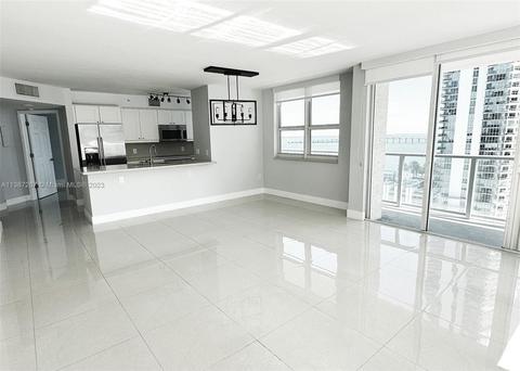 1155 Brickell Bay Dr #1801, Miami, FL 33131