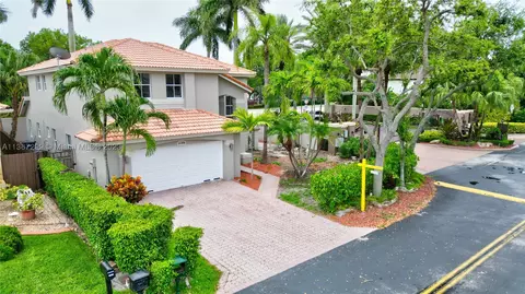 16356 SW 95th Ln, Miami, FL 33196