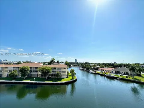 437 Golden Isles Dr #8J, Hallandale Beach, FL 33009