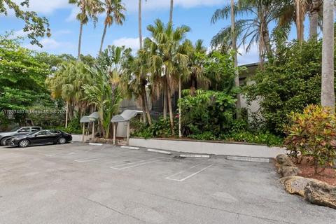 3265 Virginia St #8, Miami, FL 33133