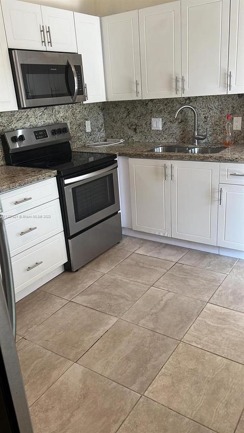 740 E 9th Ln, Hialeah, FL 33010 photo 8