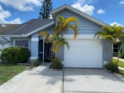 11652 Sunshine Pond Rd, Tampa, FL 33635