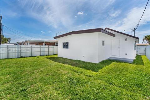 4431 E 8th Ave, Hialeah, FL 33013 photo 17