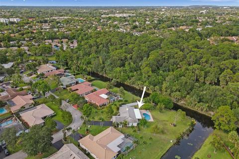 1701 NW 92nd Way, Coral Springs, FL 33071