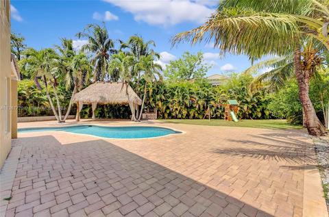 2940 E Sable Cir, Margate, FL 33063 photo 16