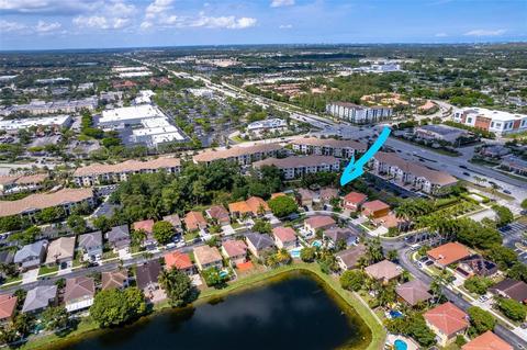 2940 E Sable Cir, Margate, FL 33063 photo 10