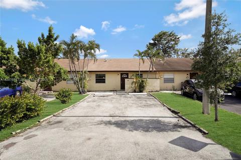 460 NW 43rd St, Pompano Beach, FL 33064