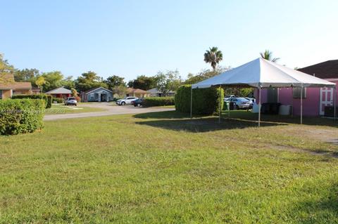 12233 SW 203rd St, Miami, FL 33177