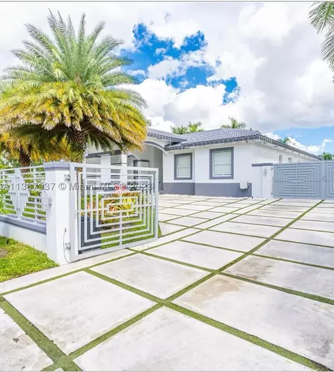 595 NW 120th Ave, Sweetwater, FL 33182