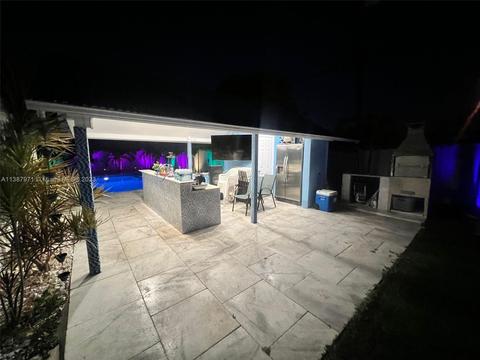 1401 E 7th Ct, Hialeah, FL 33010 photo 48