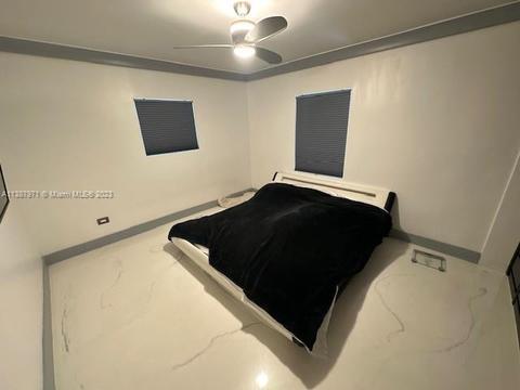 1401 E 7th Ct, Hialeah, FL 33010 photo 32