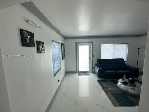 1401 E 7th Ct, Hialeah, FL 33010 photo 22