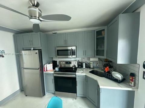 1401 E 7th Ct, Hialeah, FL 33010 photo 26