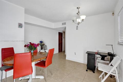 649 W 33rd St, Hialeah, FL 33012 photo 15