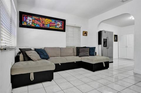 649 W 33rd St, Hialeah, FL 33012 photo 21