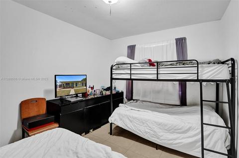 649 W 33rd St, Hialeah, FL 33012 photo 32