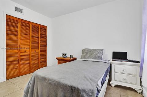 649 W 33rd St, Hialeah, FL 33012 photo 29