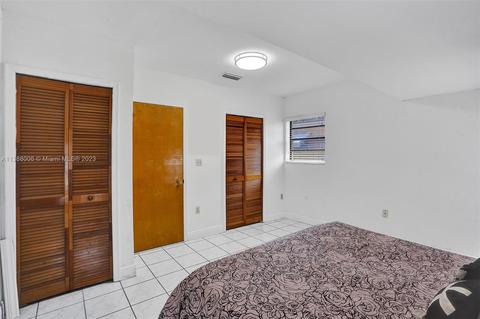 649 W 33rd St, Hialeah, FL 33012 photo 27