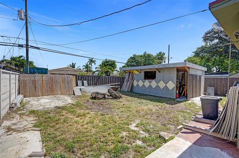 649 W 33rd St, Hialeah, FL 33012 photo 37