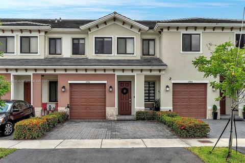 12716 SW 131st Ter, Miami, FL 33186
