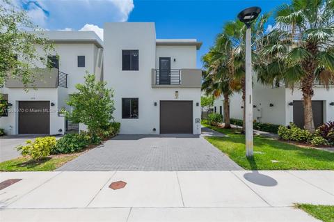 467 SW 91st Pl, Miami, FL 33174