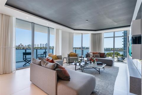 17301 Biscayne Blvd #709, North Miami Beach, FL 33160