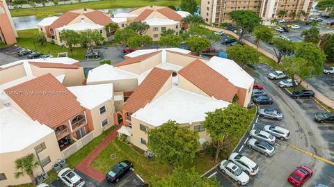 10249 NW 9 St Cir #209-8, Miami, FL 33172