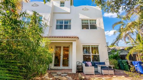 1208 SE 1st St, Fort Lauderdale, FL 33301