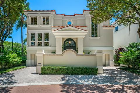 3503 Bayshore Villas Dr, Coconut Grove, FL 33133