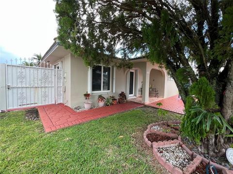 7840 W 5th Ct, Hialeah, FL 33014 photo 3