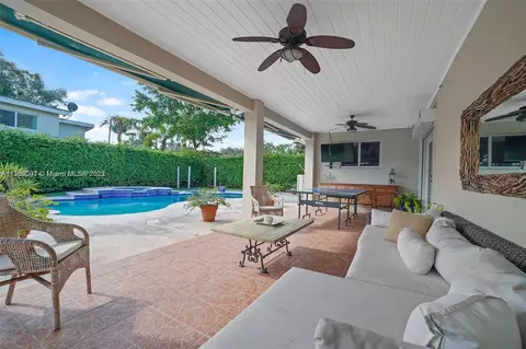 5120 Orduna Dr, Coral Gables, FL 33146