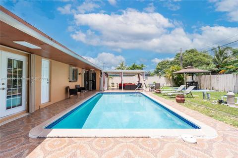 1251 NW 173rd Ter, Miami Gardens, FL 33169