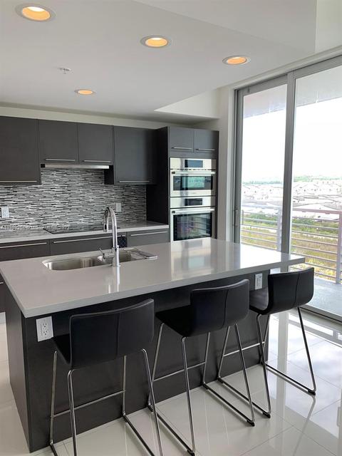 7875 NW 107th Ave #612, Doral, FL 33178