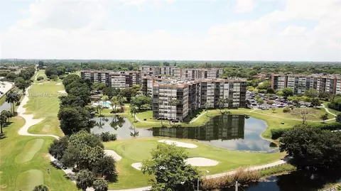 1200 Saint Charles Pl #PH4, Pembroke Pines, FL 33026