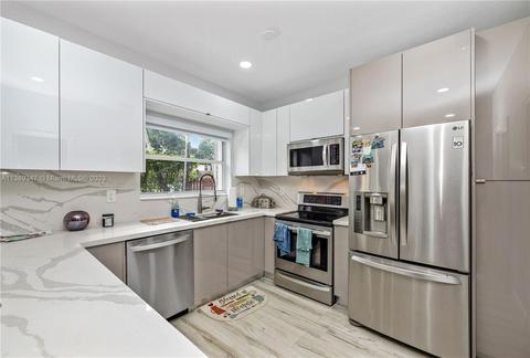 12720 SW 49th Dr, Miramar, FL 33027
