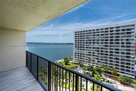 1450 Brickell Bay Dr #1105, Miami, FL 33131