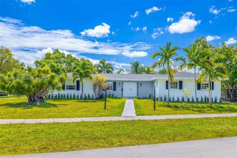 15840 SW 97th Ave, Miami, FL 33157