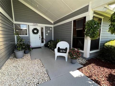 6159 Dimond St, Jupiter, FL 33458 photo 2