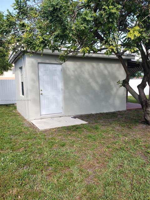 1845 W 64th St, Hialeah, FL 33012 photo 11