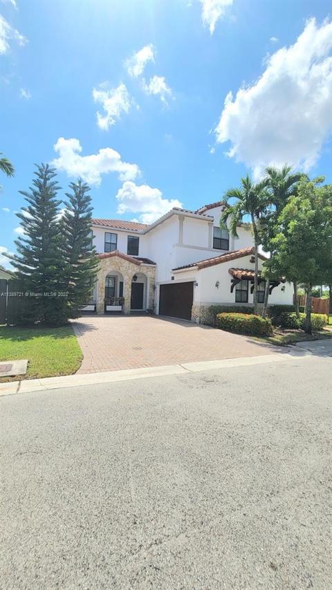 941 NW 97th Ct, Miami, FL 33172