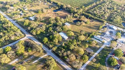2425 Evans Rd, Labelle, FL 33935 photo 7