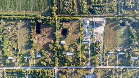 2425 Evans Rd, Labelle, FL 33935 photo 2