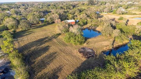 2425 Evans Rd, Labelle, FL 33935 photo 9